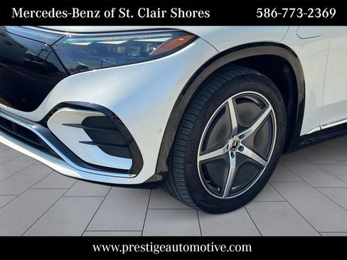 Certified 2023 Mercedes-Benz EQS 580 4MATIC SUV image 10