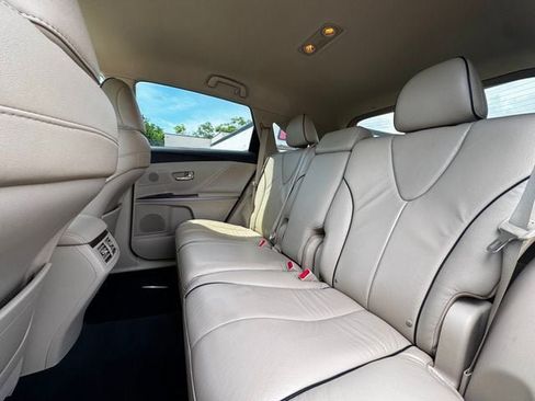Used 2009 Toyota Venza FWD image 16