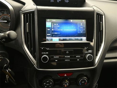 Used 2019 Subaru Crosstrek 2.0i Premium w/ Eyesight System image 30