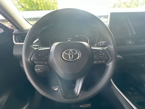 Used 2024 Toyota RAV4 LE FWD image 15