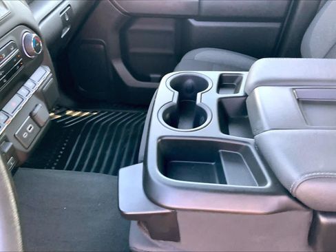 Used 2026 Chevrolet Silverado 2500 Custom w/ Z71 Off-Road Package AWD/4WD image 17