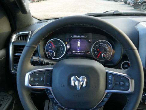 New 2026 RAM 1500 Big Horn AWD/4WD image 30