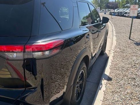 Certified 2024 Nissan Pathfinder Rock Creek AWD/4WD image 12
