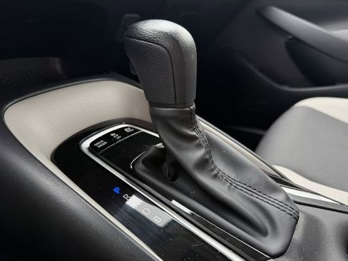 Used 2026 Toyota Corolla LE FWD image 19