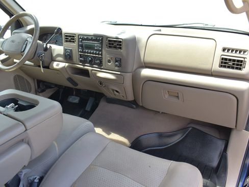 Used 2001 Ford F250 Lariat AWD/4WD image 48