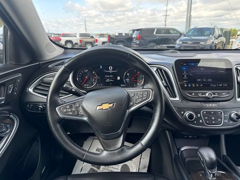 Used 2024 Chevrolet Malibu LT FWD image 21