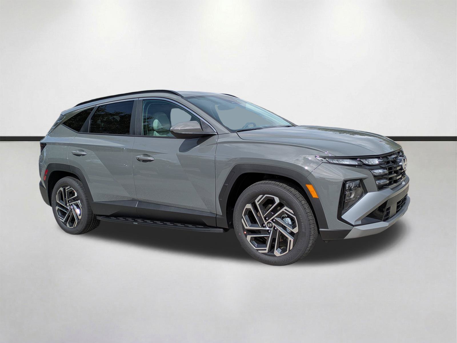 New 2026 Hyundai Tucson SEL Plus FWD image 2