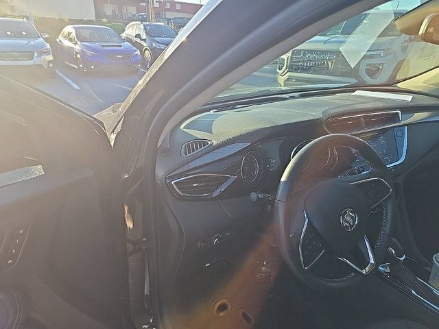 Used 2023 Buick Encore GX Essence w/ Experience Buick Package FWD image 18