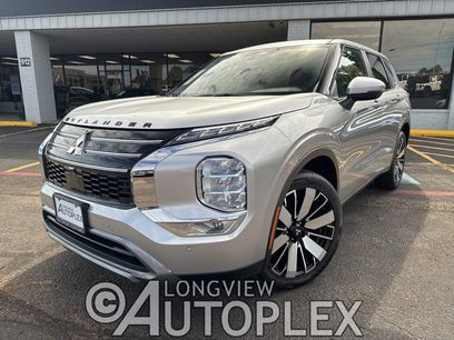 New 2025 Mitsubishi Outlander SE