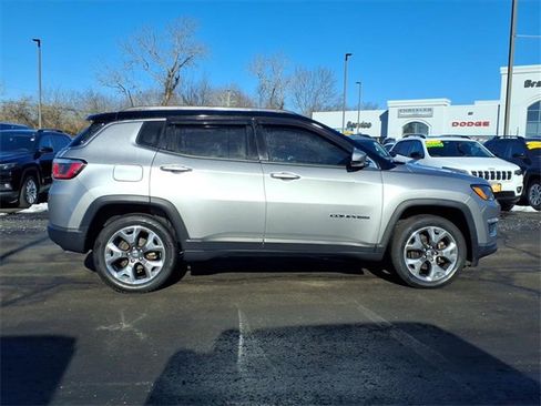 Certified 2018 Jeep Compass Limited w/ Navigation Group image 2