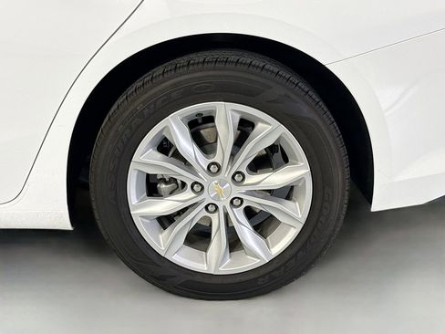 Used 2024 Chevrolet Malibu LT FWD image 32