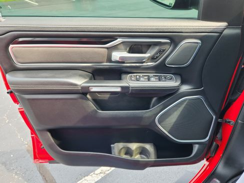 Used 2020 RAM 1500 Laramie AWD/4WD image 22