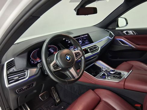 Used 2020 BMW X6 sDrive40i w/ M Sport Package image 2
