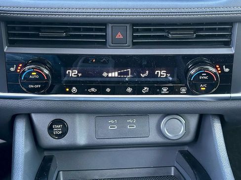New 2026 Nissan Rogue SV w/ Cold Weather Package AWD/4WD image 19