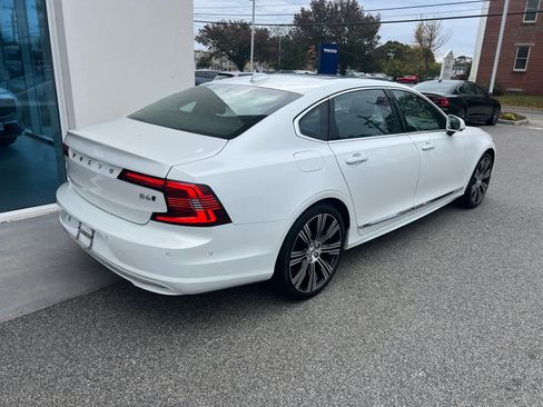 Certified 2022 Volvo S90 B6 Inscription w/ Advanced Package image 7