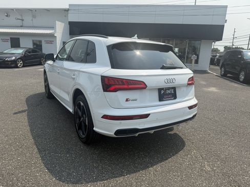 Used 2019 Audi SQ5 Premium Plus w/ Premium Plus Package AWD/4WD image 5
