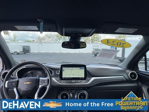 Used 2024 Chevrolet Blazer Premier AWD/4WD image 21