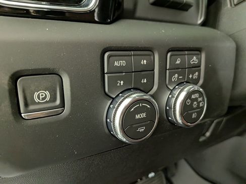 New 2026 GMC Sierra 3500 Denali Ultimate image 17