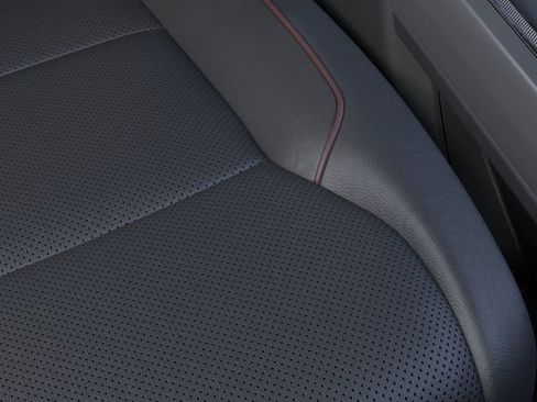 New 2025 Ford F250 Lariat w/ Lariat Ultimate Package image 17