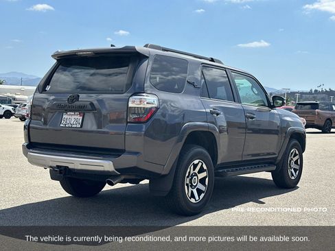 Used 2022 Toyota 4Runner TRD Off-Road Premium w/ Moonroof Package AWD/4WD image 7