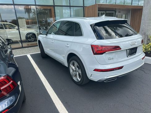 Used 2023 Audi Q5 2.0T Prestige AWD/4WD image 5