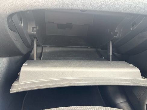 Used 2019 Nissan Sentra S FWD image 24