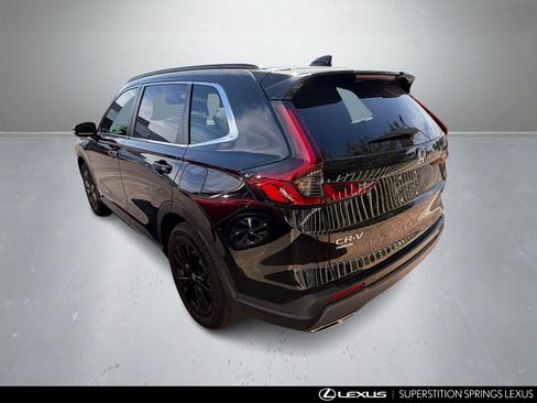 Used 2024 Honda CR-V Sport Touring image 4