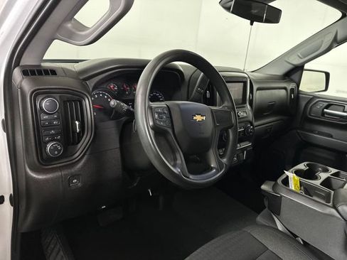 Used 2022 Chevrolet Silverado 1500 Custom image 13