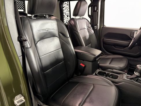 Used 2023 Jeep Gladiator Sport AWD/4WD image 28