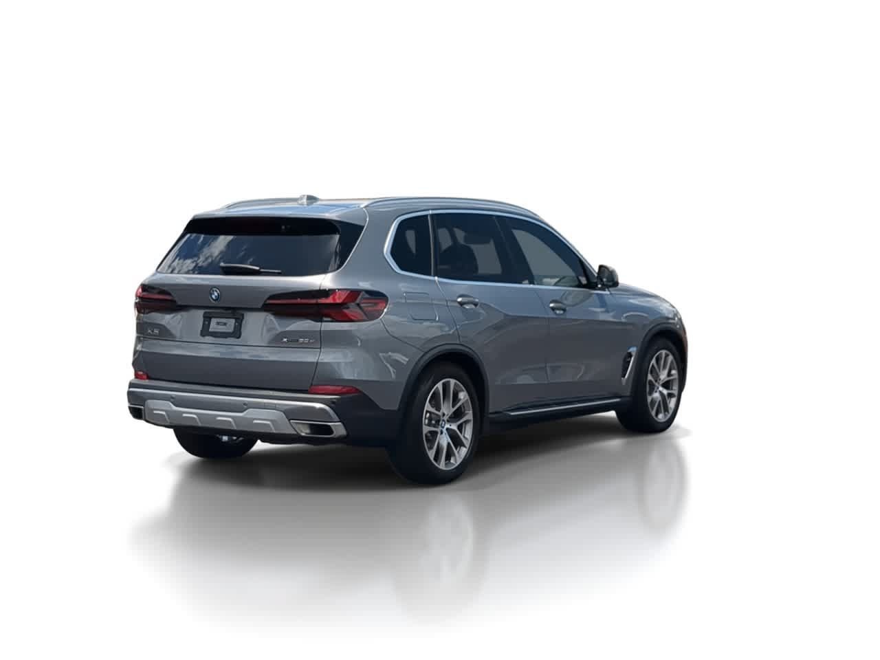 Used 2024 BMW X5 xDrive50e AWD/4WD image 8