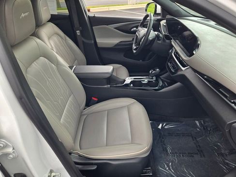 Used 2024 Buick Envista Avenir FWD image 6