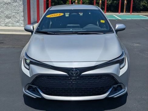 Used 2024 Toyota Corolla XSE FWD image 2