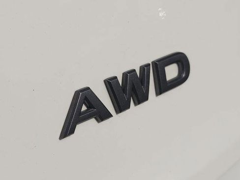 Certified 2025 Nissan Rogue S AWD/4WD image 8