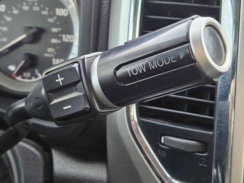 Used 2018 Nissan Titan PRO-4X w/ Pro-4x Utility Package image 30