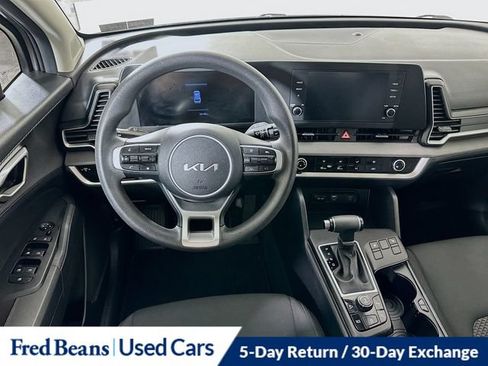 Used 2023 Kia Sportage LX AWD/4WD image 27