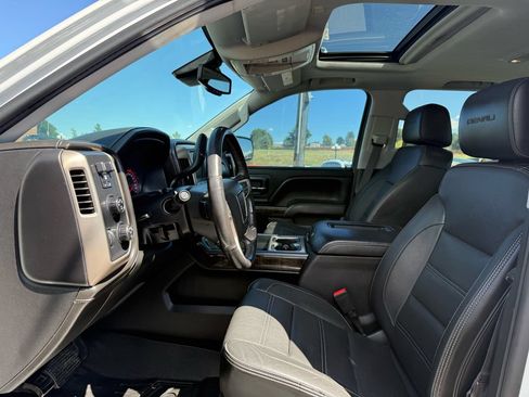 Used 2016 GMC Sierra 1500 Denali w/ Enhanced Driver Alert Package AWD/4WD image 15