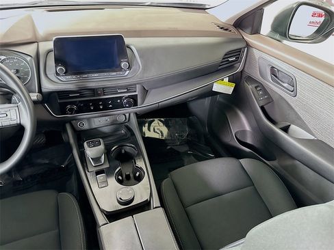 Certified 2023 Nissan Rogue S image 25