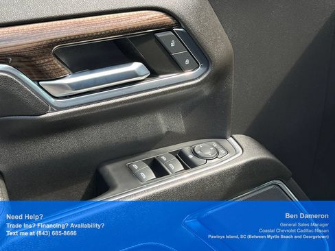 Used 2023 Chevrolet Silverado 1500 LT AWD/4WD image 6