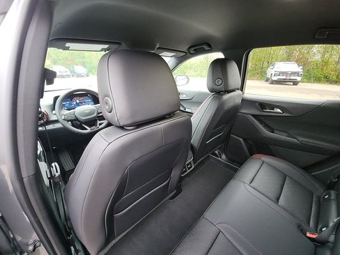 New 2026 Chevrolet Equinox RS w/ Convenience Package III image 27