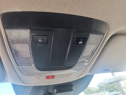 Certified 2024 Kia Niro EX FWD image 25