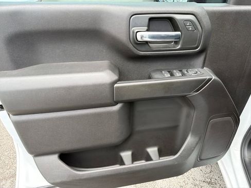 Used 2025 Chevrolet Silverado 2500 Custom RWD image 15