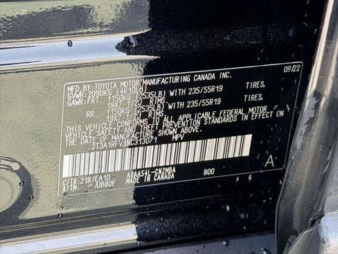 Certified 2022 Toyota RAV4 XLE Premium AWD/4WD image 27