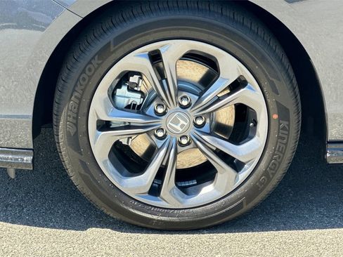 New 2025 Honda Accord EX-L image 29