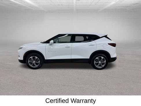 Used 2025 Chevrolet Blazer LT FWD image 9