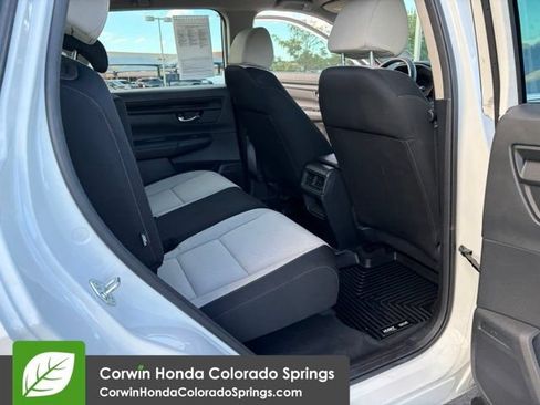 Used 2024 Honda CR-V LX image 18