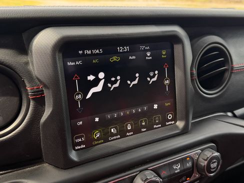 Used 2020 Jeep Gladiator Sport w/ Quick Order Package 24S AWD/4WD image 46