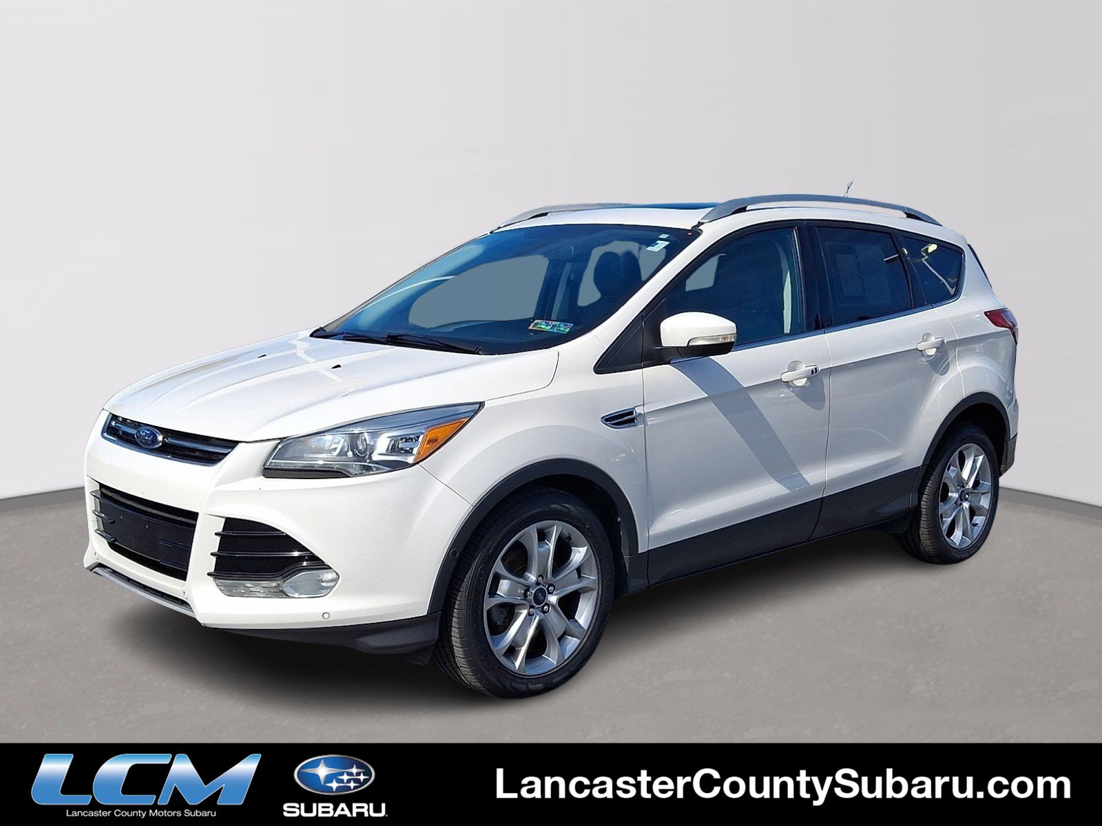 Used 2014 Ford Escape Titanium w/ Equipment Group 401A FWD image 1