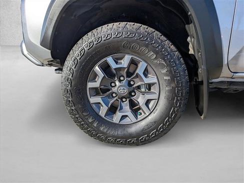 Certified 2021 Toyota Tacoma TRD Off-Road image 22