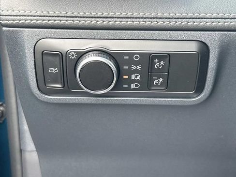 Used 2026 Ford Mustang Premium RWD image 26