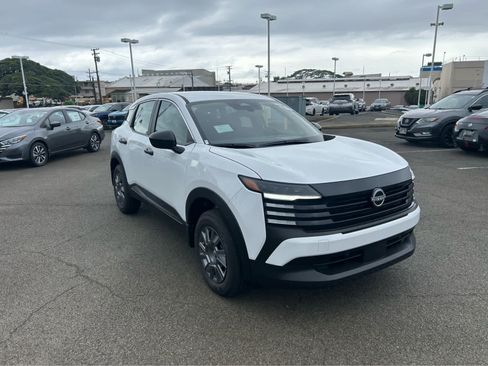 New 2026 Nissan Kicks S image 17